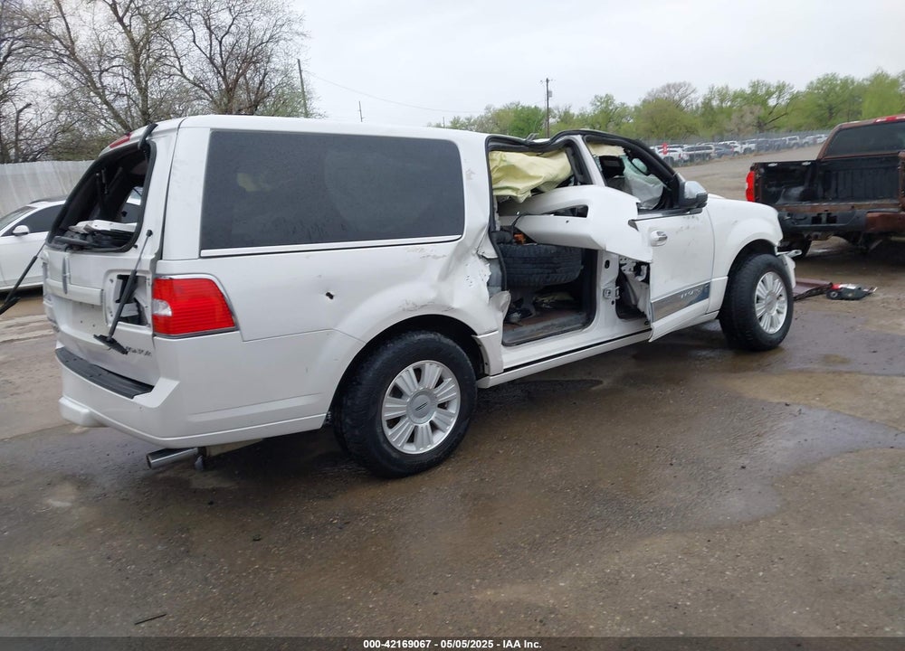 2014 LINCOLN NAVIGATOR L VIN: 5LMJJ3J5XEEL08664