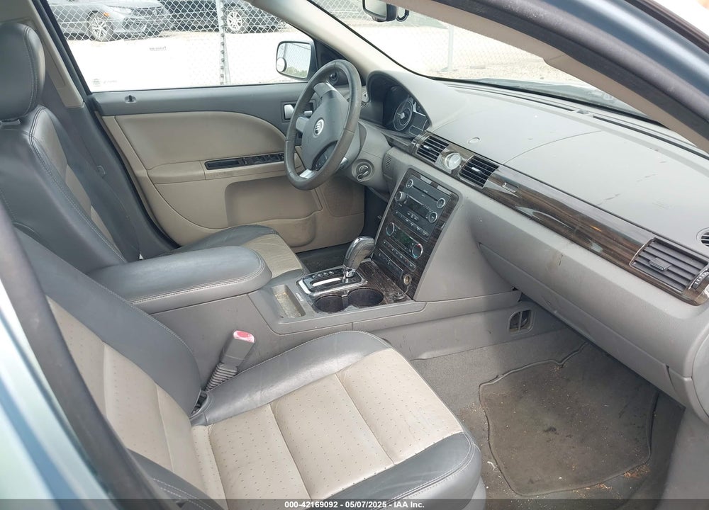 2009 MERCURY SABLE VIN: 1MEHM42W19G619838