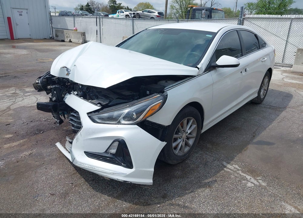 2018 HYUNDAI SONATA VIN: 5NPE24AF1JH608527