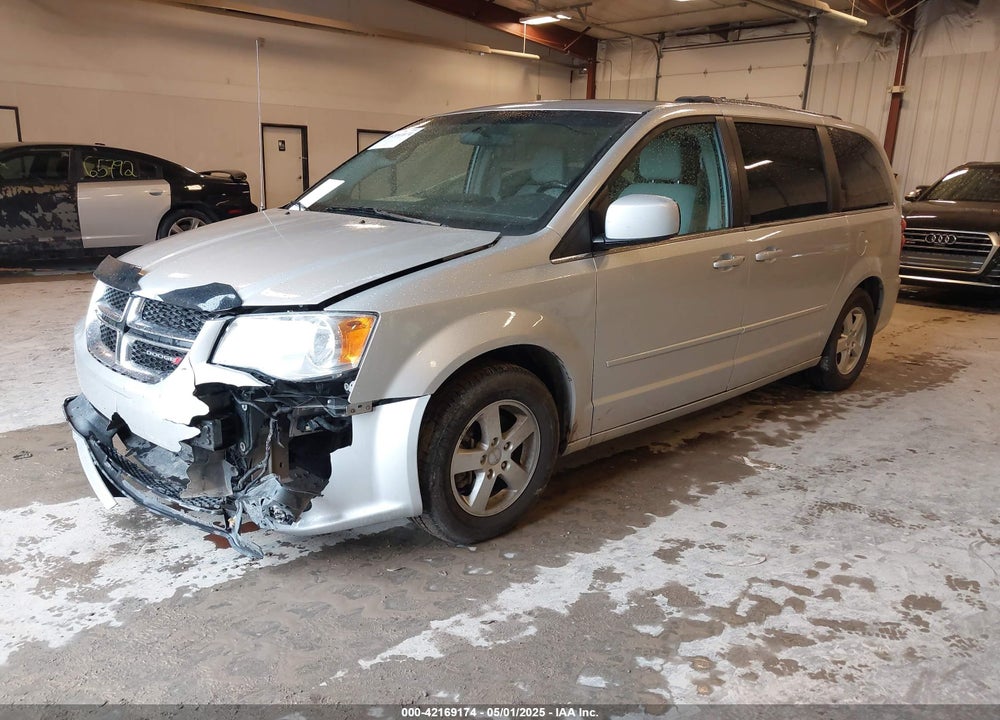 2011 DODGE GRAND CARAVAN VIN: 2D4RN5DG6BR755601