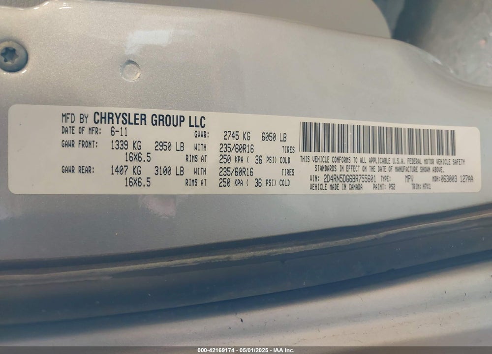 2011 DODGE GRAND CARAVAN VIN: 2D4RN5DG6BR755601