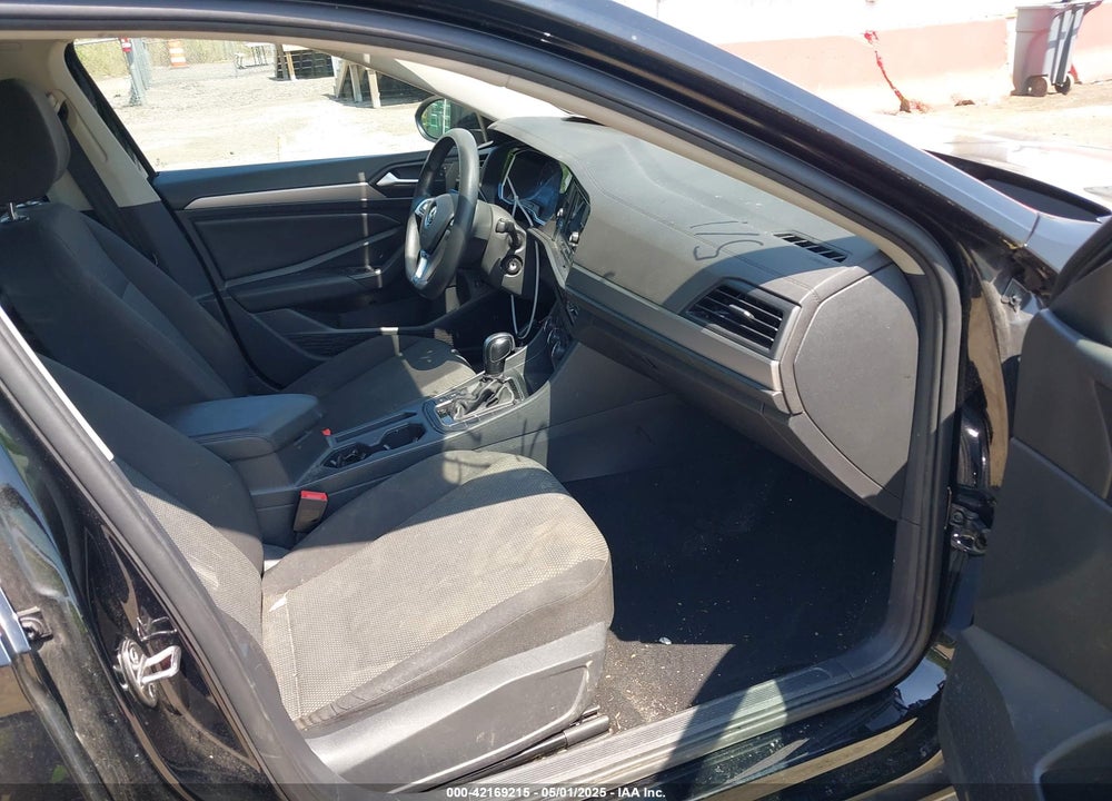 2019 VOLKSWAGEN JETTA VIN: 3VWC57BU2KM163253