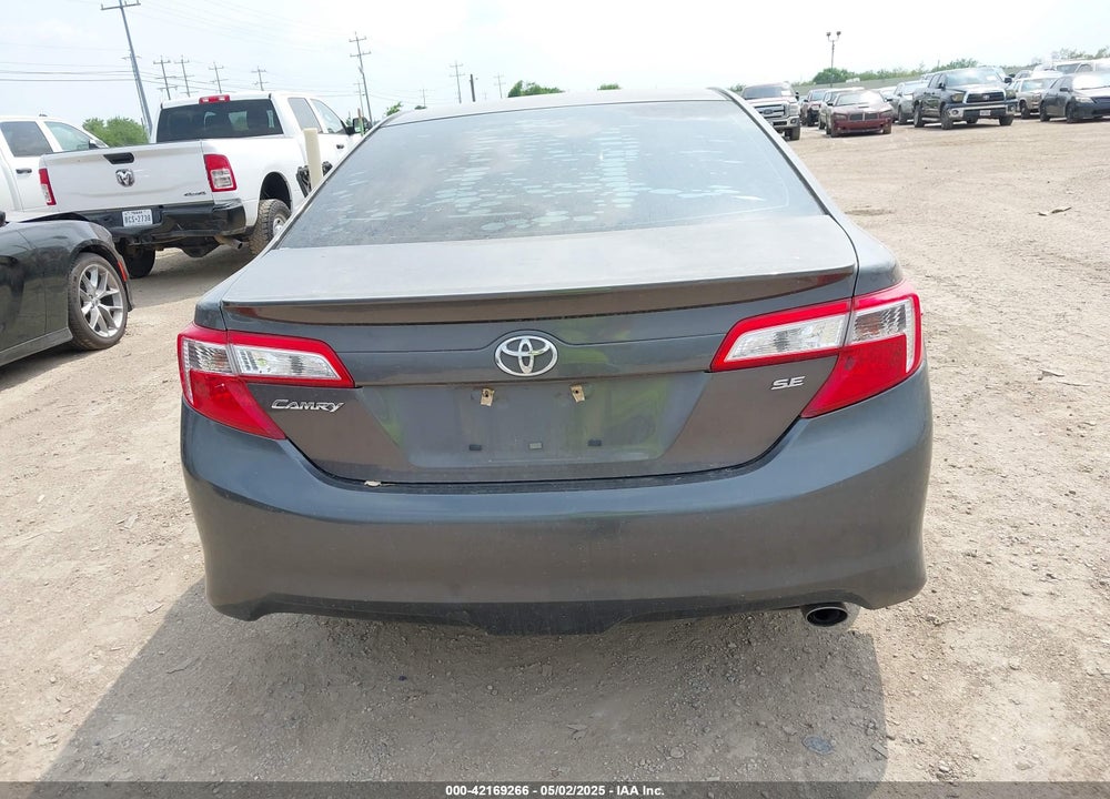 2013 TOYOTA CAMRY SE VIN: 4T1BF1FK5DU235803