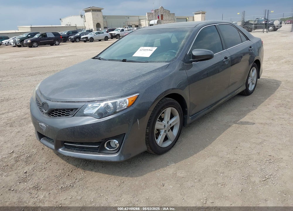 2013 TOYOTA CAMRY SE VIN: 4T1BF1FK5DU235803
