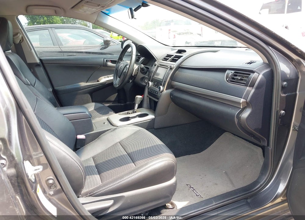 2013 TOYOTA CAMRY SE VIN: 4T1BF1FK5DU235803