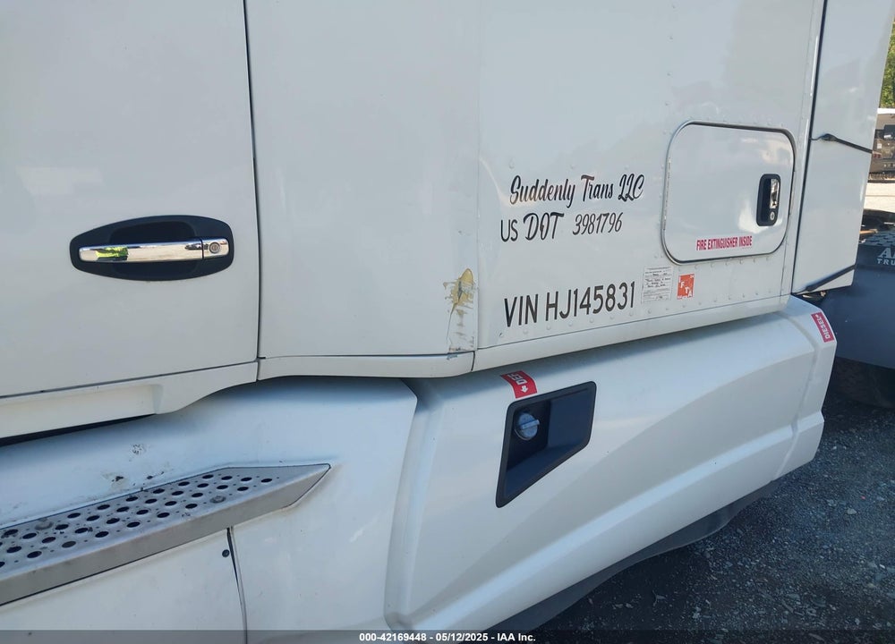 2017 KENWORTH T680 VIN: 1XKYDP9X6HJ145831