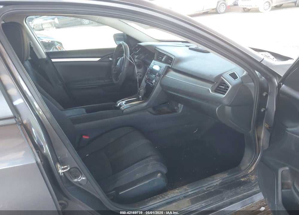 2016 HONDA CIVIC VIN: 19XFC2F53GE050148