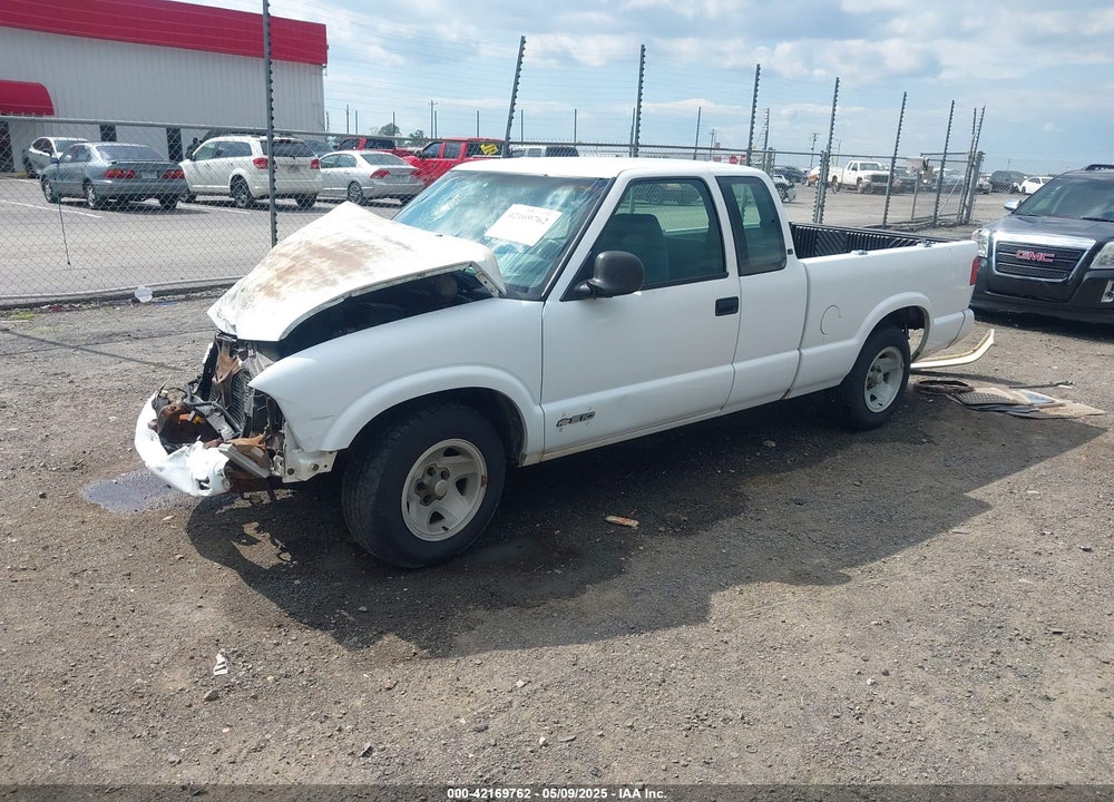 1995 CHEVROLET S TRUCK S10 VIN: 1GCCS19Z5S8153802