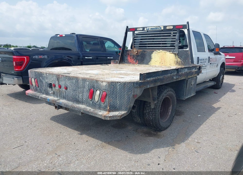 2013 FORD F-350 CHASSIS XL VIN: 1FD8W3HTXDEA15899