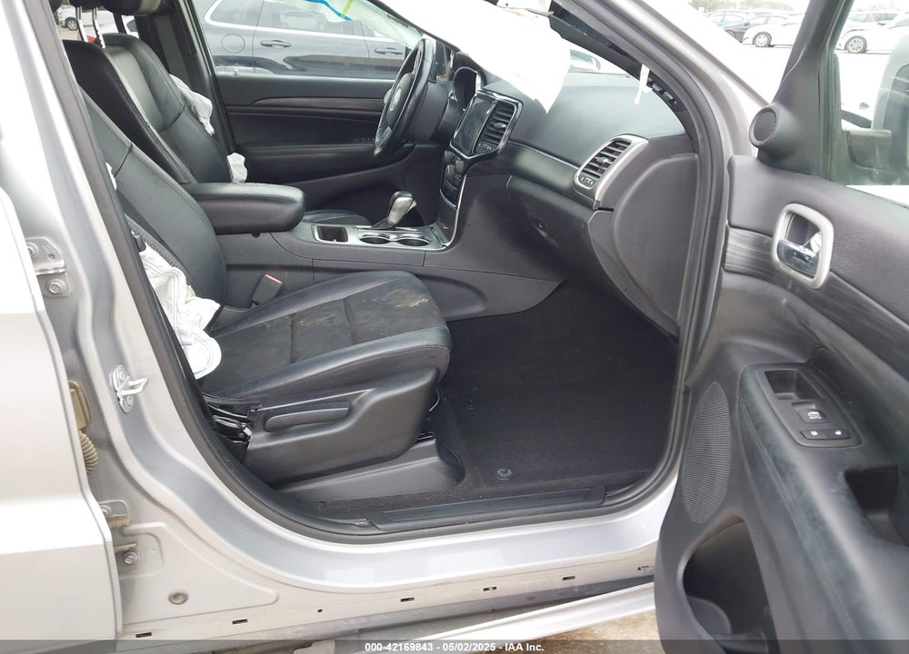 2019 JEEP GRAND CHEROKEE ALTITUDE 4X2 VIN: 1C4RJEAG3KC672617