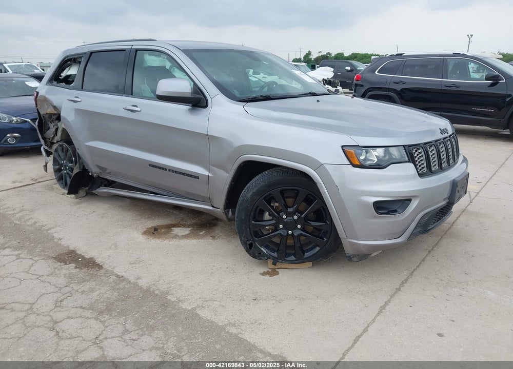 2019 JEEP GRAND CHEROKEE ALTITUDE 4X2 VIN: 1C4RJEAG3KC672617