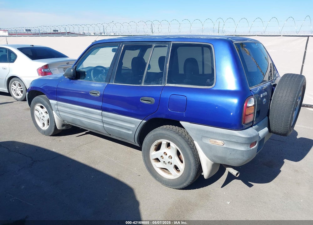 1998 TOYOTA RAV4 VIN: JT3GP10V0W0023657