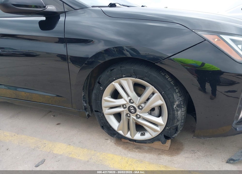 2020 HYUNDAI ELANTRA SEL VIN: 5NPD84LF1LH508261