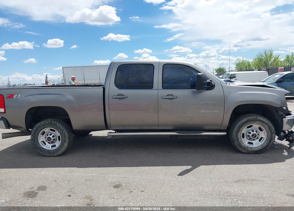2012 GMC SIERRA 2500HD VIN: 1GT121C81CF186445