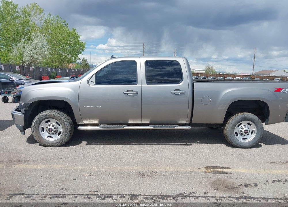 2012 GMC SIERRA 2500HD VIN: 1GT121C81CF186445