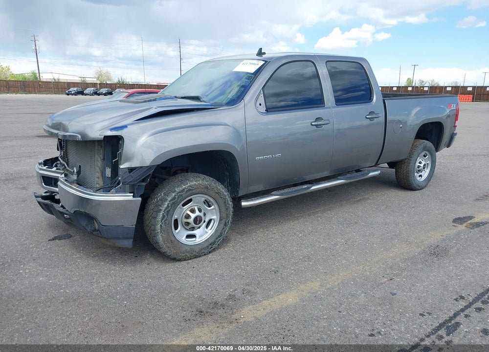 2012 GMC SIERRA 2500HD VIN: 1GT121C81CF186445