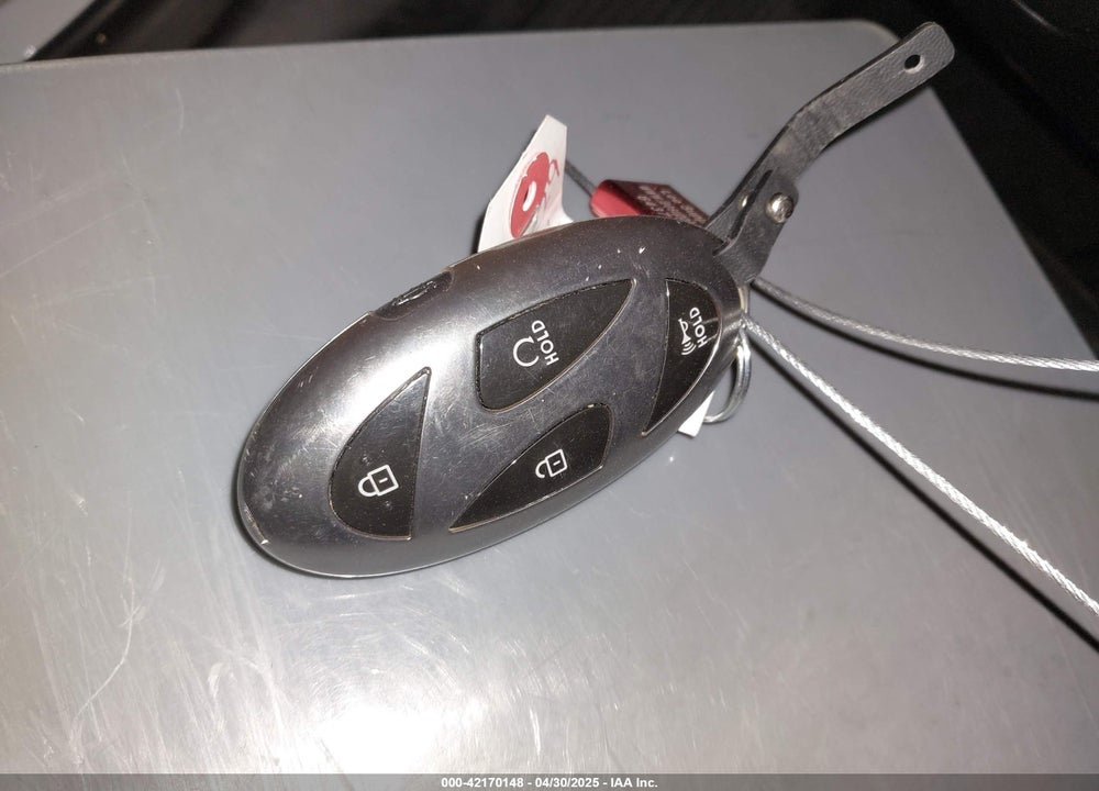2024 HYUNDAI ELANTRA VIN: KMHLM4DG4RU779100