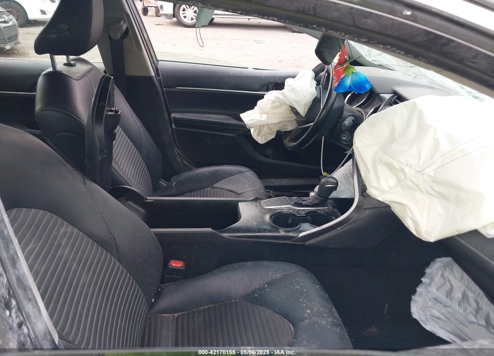 2019 TOYOTA CAMRY VIN: 4T1B11HK3KU218474