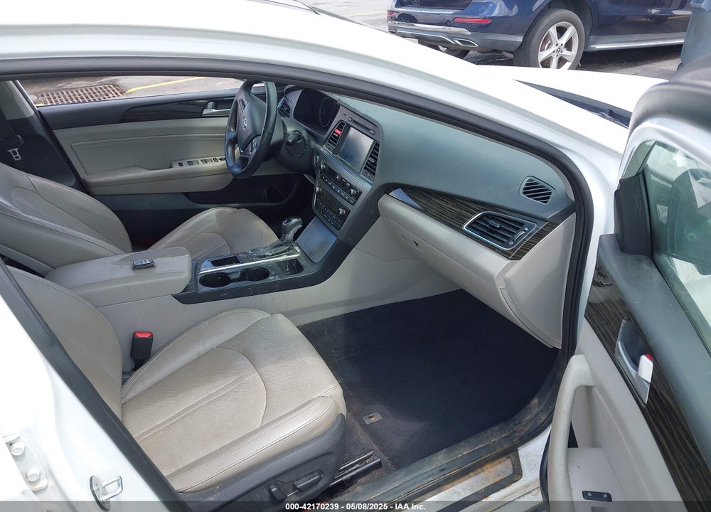 2016 HYUNDAI SONATA VIN: 5NPE34AF7GH341805