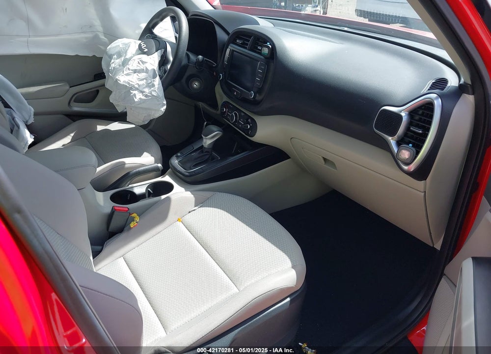 2023 KIA SOUL VIN: KNDJ23AU9P7207618