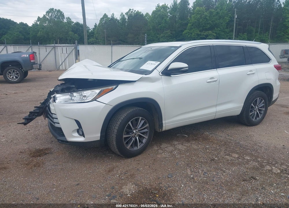 2017 TOYOTA HIGHLANDER VIN: 5TDKZRFH2HS517308