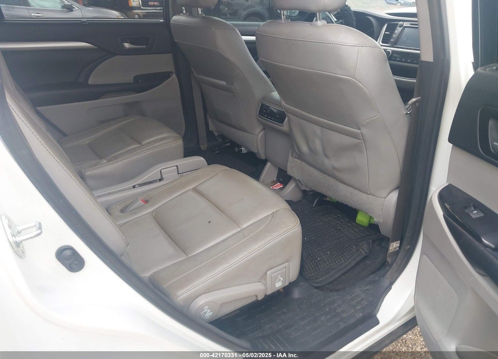 2017 TOYOTA HIGHLANDER VIN: 5TDKZRFH2HS517308