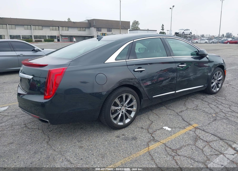 2013 CADILLAC XTS VIN: 2G61P5S33D9215214