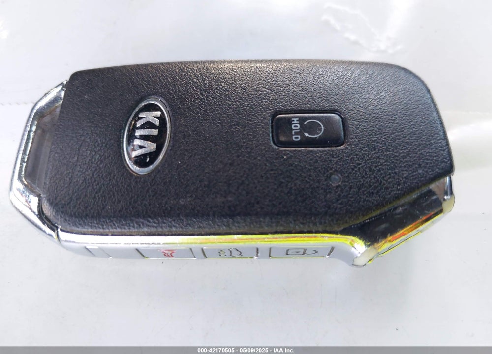 2021 KIA K5 VIN: 5XXG34J27MG039072