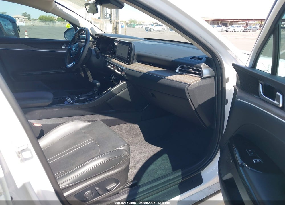 2021 KIA K5 VIN: 5XXG34J27MG039072