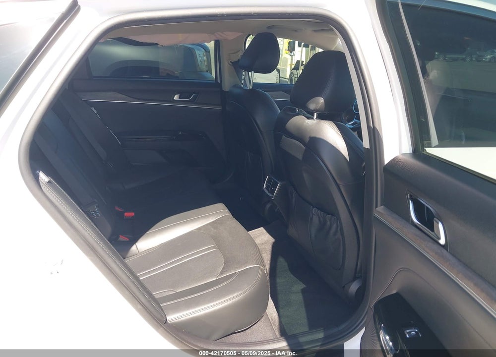 2021 KIA K5 VIN: 5XXG34J27MG039072