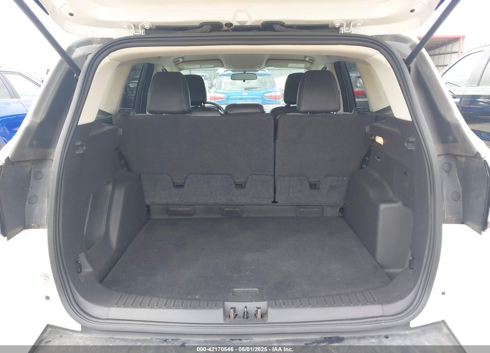 2018 FORD ESCAPE VIN: 1FMCU0GD4JUA82802