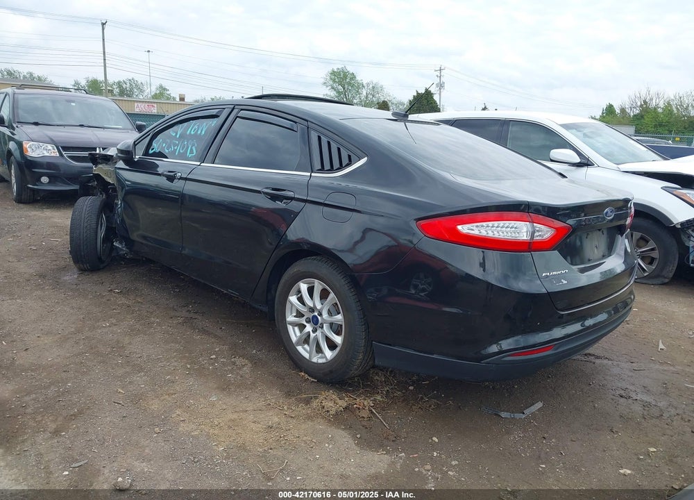 2015 FORD FUSION S VIN: 3FA6P0G77FR262976
