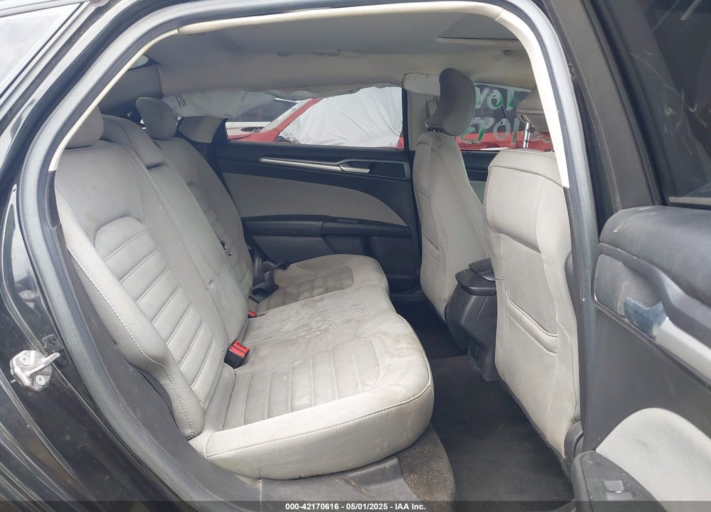 2015 FORD FUSION S VIN: 3FA6P0G77FR262976
