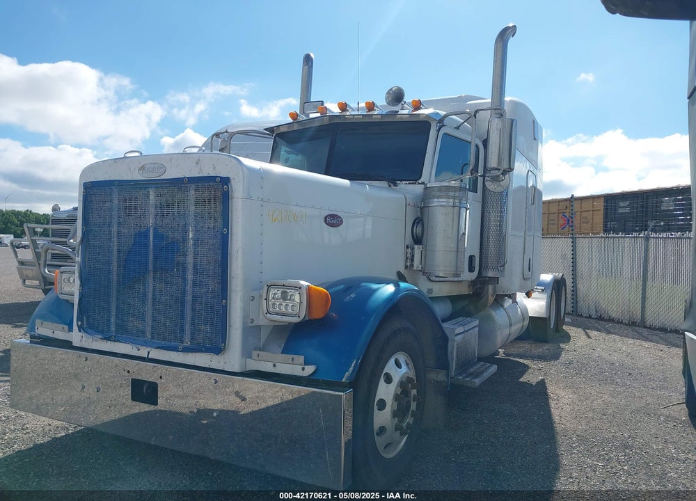 2005 PETERBILT 379 VIN: 1XP5DB9X85D837485