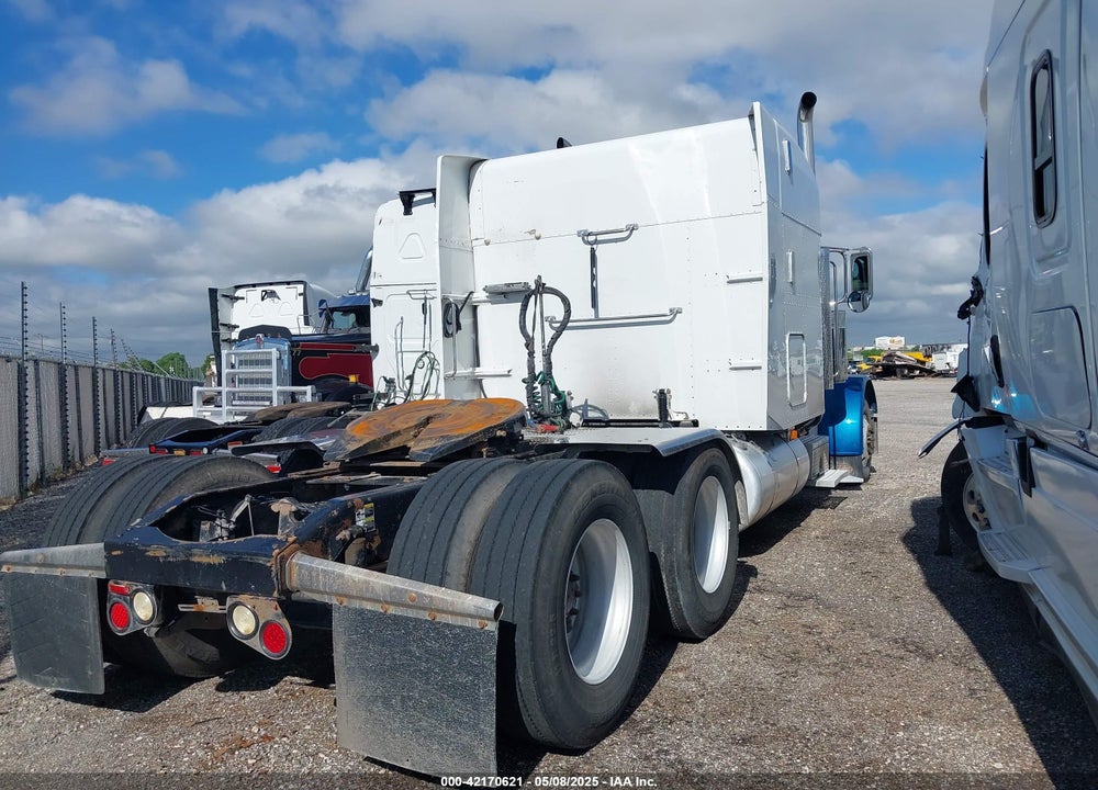 2005 PETERBILT 379 VIN: 1XP5DB9X85D837485