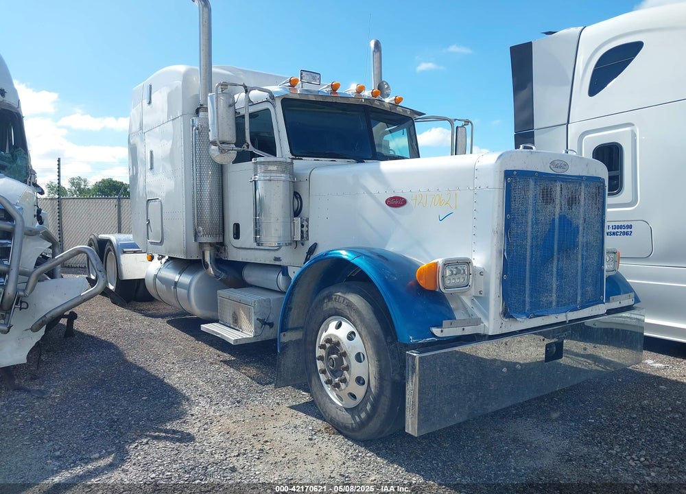 2005 PETERBILT 379 VIN: 1XP5DB9X85D837485