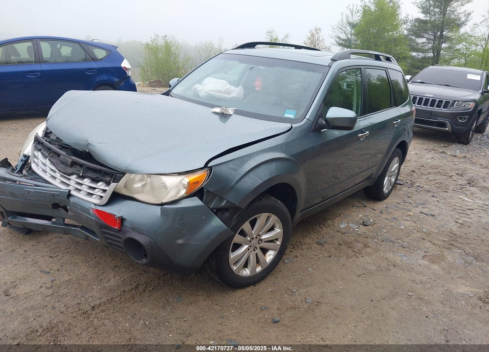 2013 SUBARU FORESTER VIN: JF2SHACC9DH403058