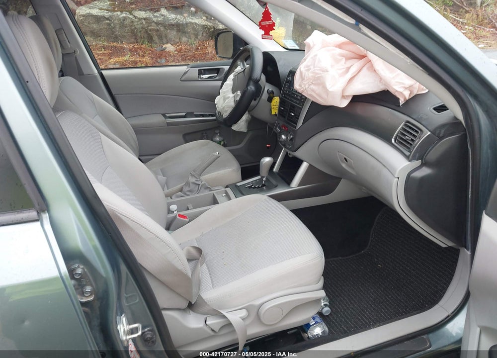 2013 SUBARU FORESTER VIN: JF2SHACC9DH403058