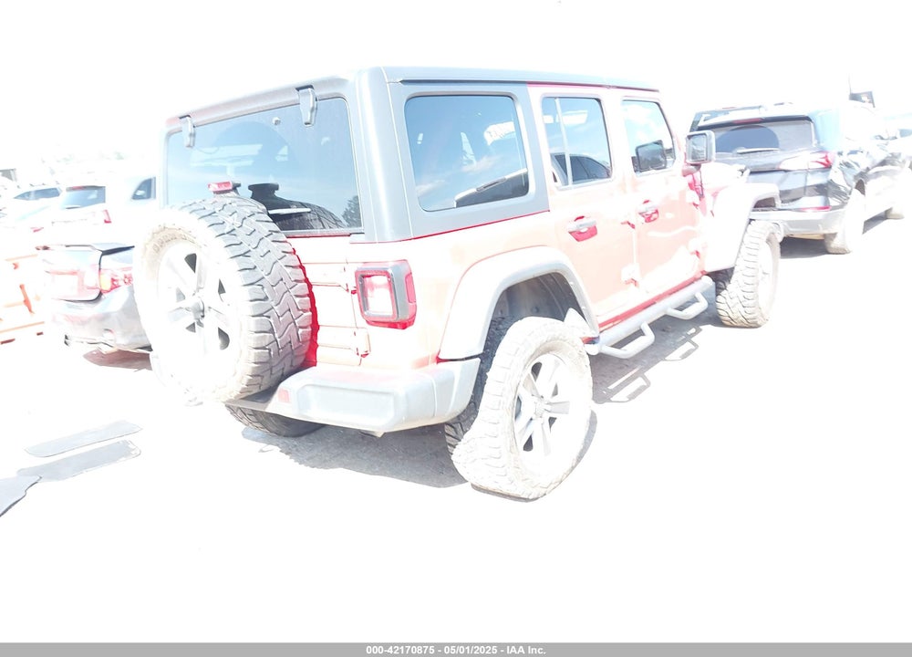 2019 JEEP WRANGLER UNLIMITED SAHARA 4X4 VIN: 1C4HJXEG7KW551864