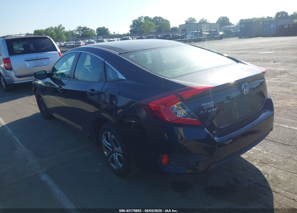 2018 HONDA CIVIC LX VIN: 19XFC2F57JE013384