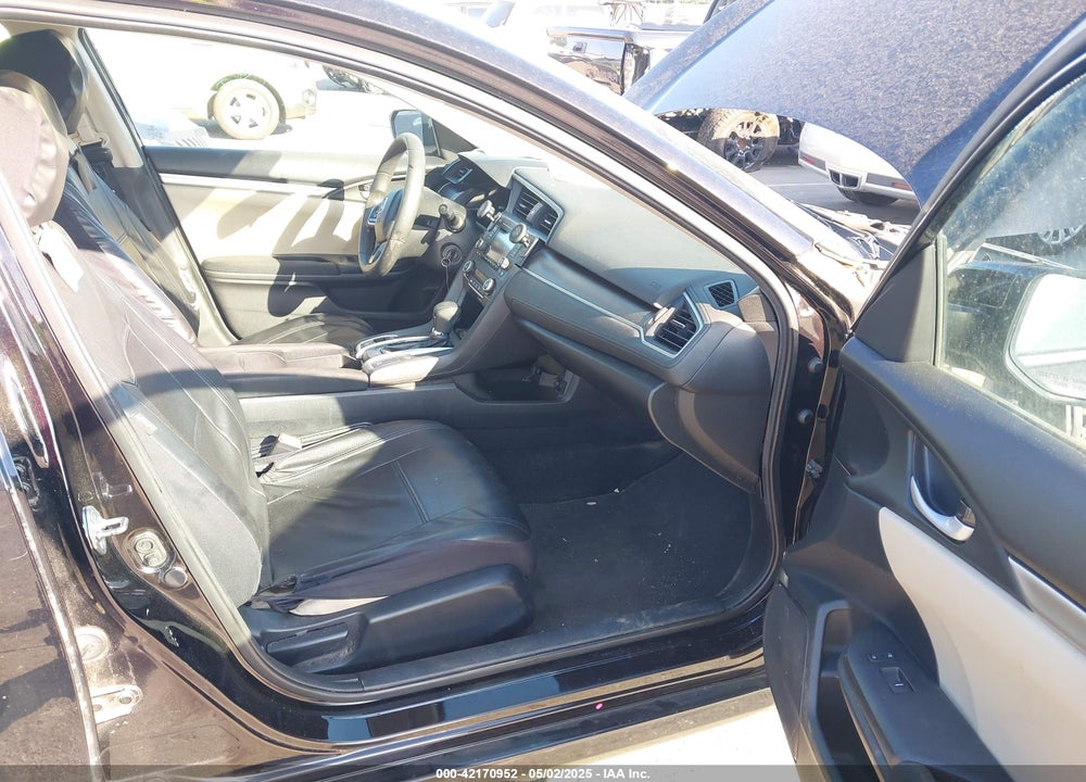 2018 HONDA CIVIC LX VIN: 19XFC2F57JE013384