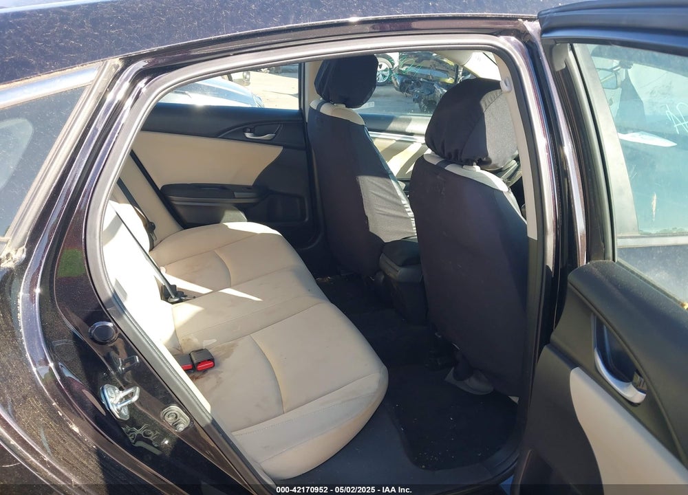2018 HONDA CIVIC LX VIN: 19XFC2F57JE013384