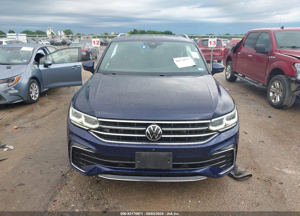 2023 VOLKSWAGEN TIGUAN VIN: 3VV4B7AX8PM038455