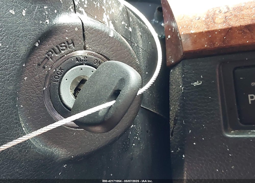 2014 TOYOTA TUNDRA 1794 5.7L V8 VIN: 5TFAW5F15EX361416