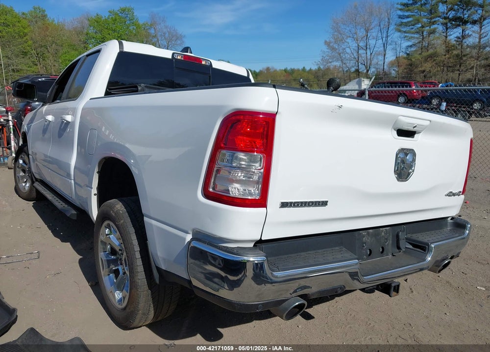 2022 RAM 1500 BIG HORN 4X4 6'4 BOX VIN: 1C6SRFBT1NN349629
