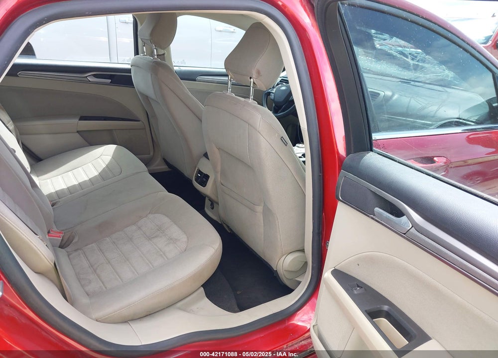 2020 FORD FUSION VIN: 3FA6P0HD5LR147857