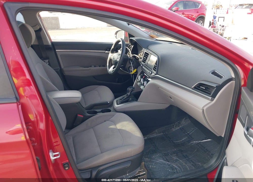 2019 HYUNDAI ELANTRA SEL VIN: KMHD84LF0KU888631