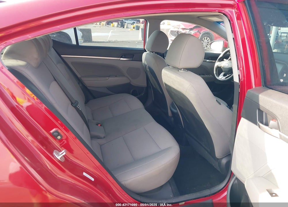 2019 HYUNDAI ELANTRA SEL VIN: KMHD84LF0KU888631