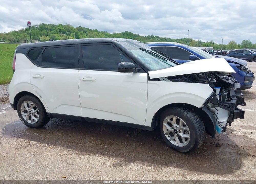 2024 KIA SOUL !/+/S VIN: KNDJ23AU2R7229642