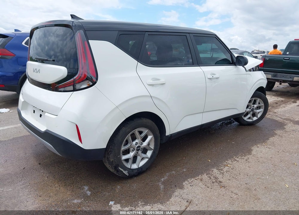 2024 KIA SOUL !/+/S VIN: KNDJ23AU2R7229642